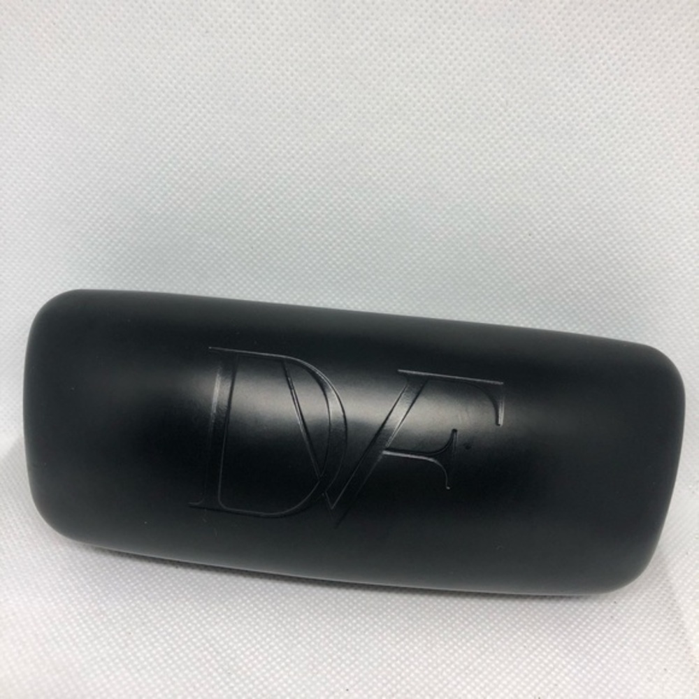 Diane von Furstenburg glasses case